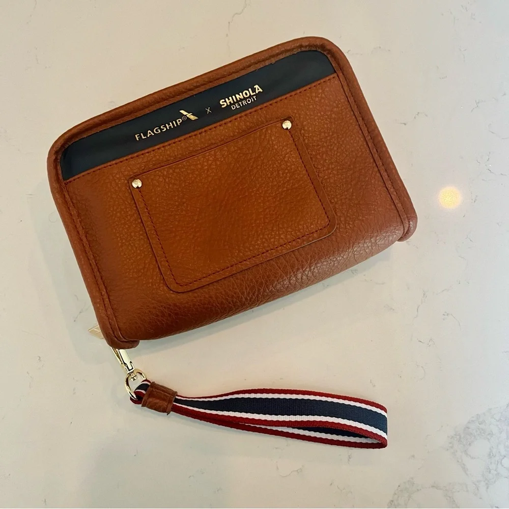 Shinola RARE Flagship x Shinola Detroit Traveler’s Bag, Limited Edition_5
